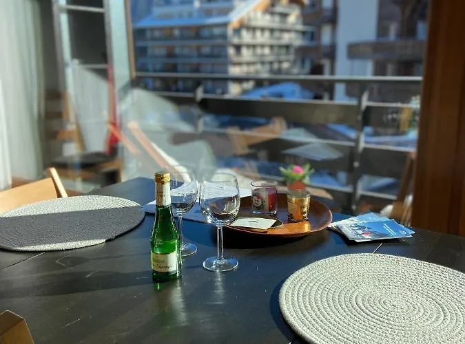 Sunny Swiss Alps Studio By Telecabine شقة نينداز